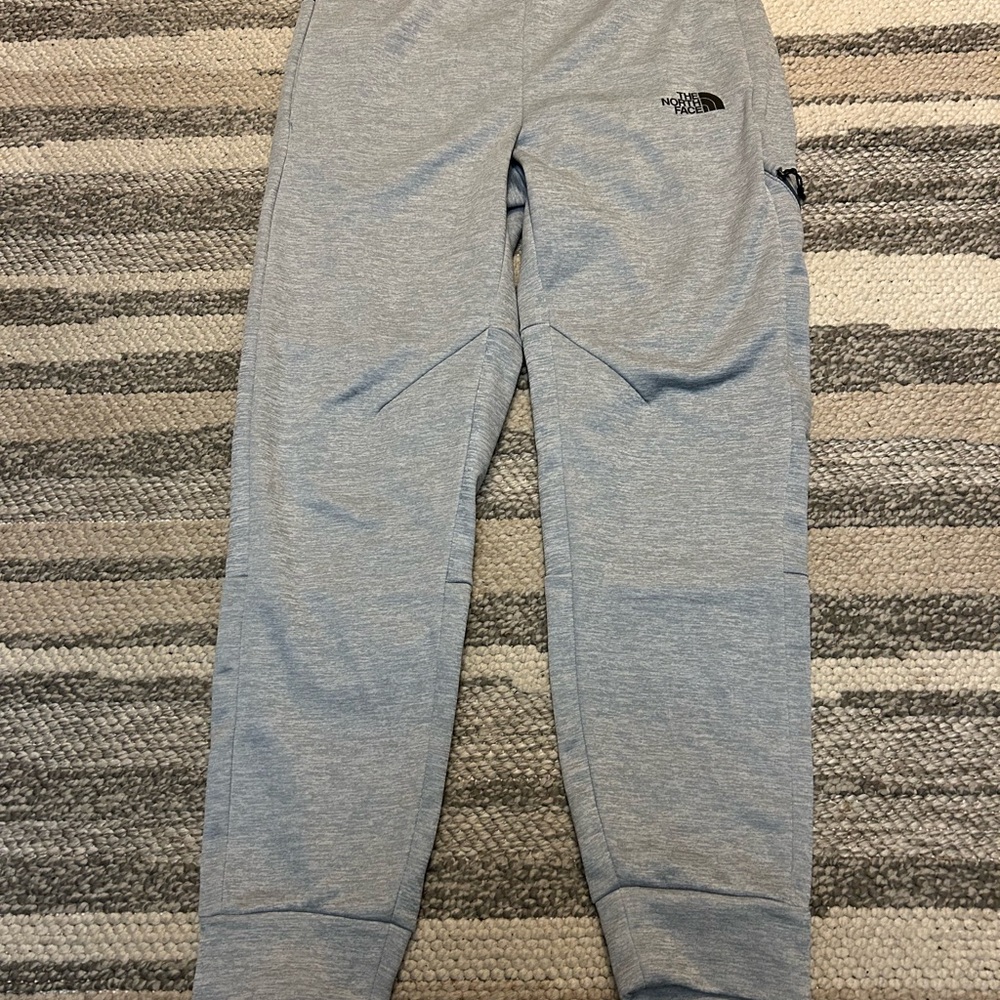 The North Face Light Gray Sweatpants Joggers Men’s Size Small